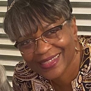 Meet your Posher, Pamela